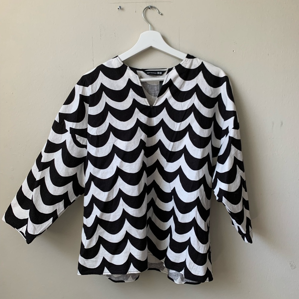 NWT Marimekko/Uniqlo Linen Blend Top